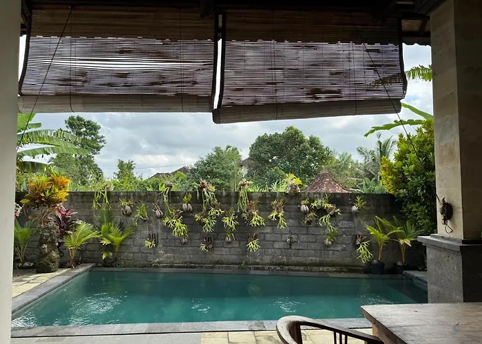 Frena Villa